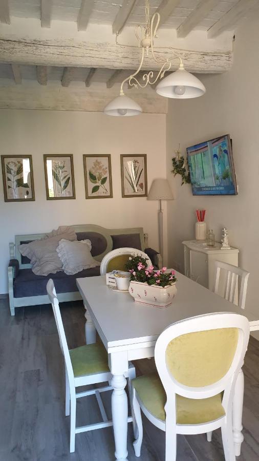 Casalbina Apartment Mezzana  ภายนอก รูปภาพ