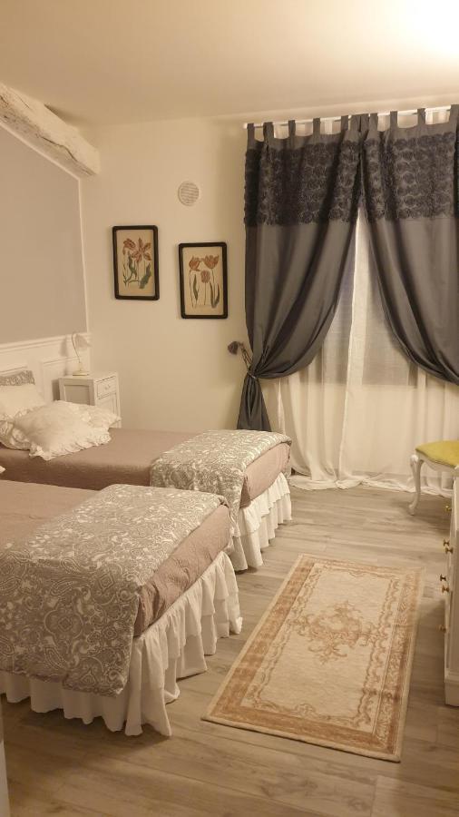 Casalbina Apartment Mezzana  ภายนอก รูปภาพ