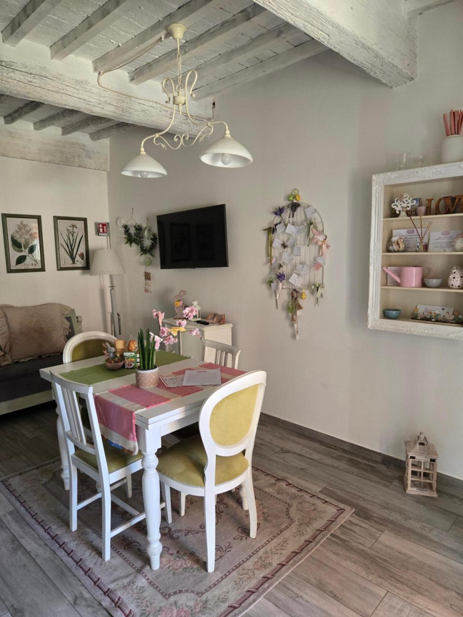 Casalbina Apartment Mezzana  ภายนอก รูปภาพ